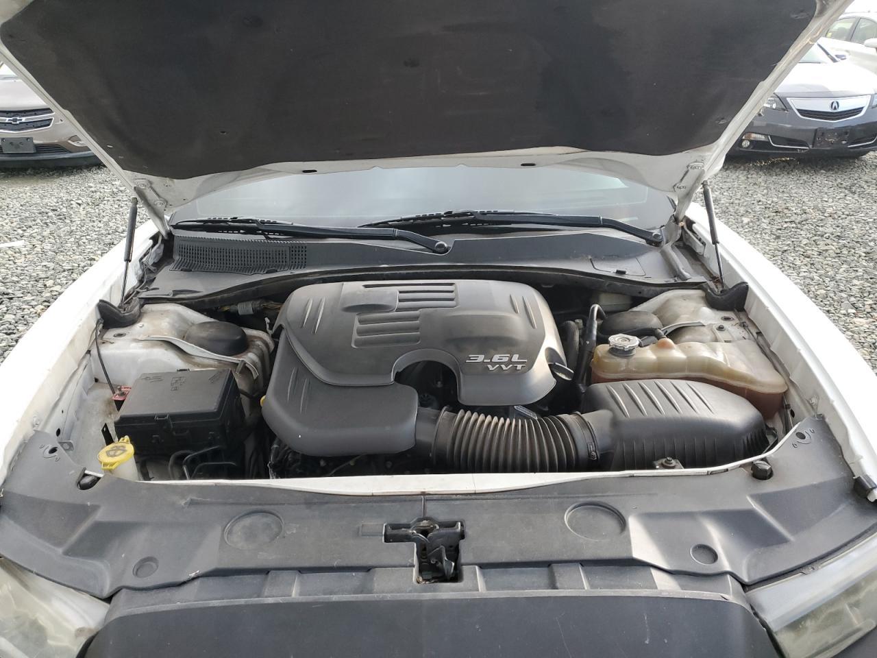 2014 DODGE CHARGER