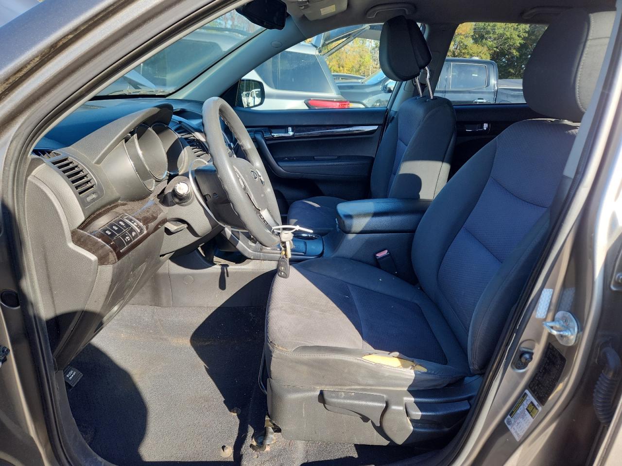 2011 KIA SORENTO