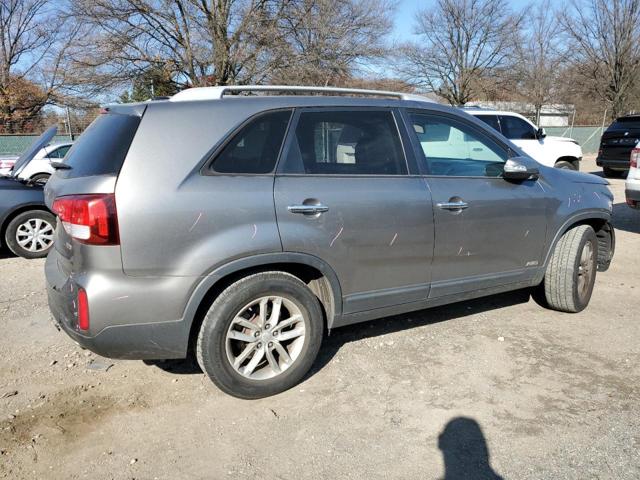 2014 KIA SORENTO