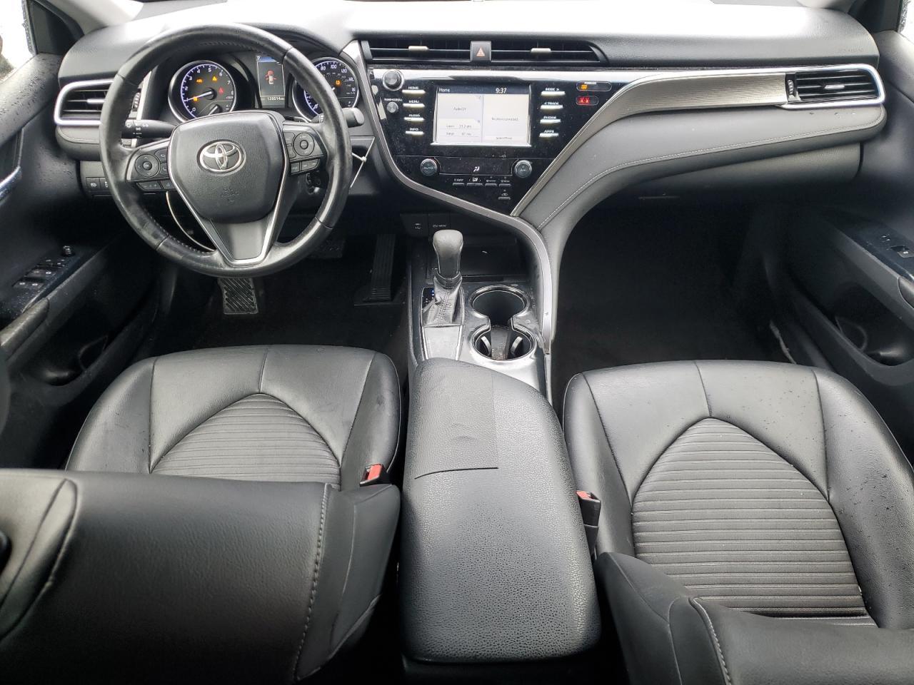 2018 TOYOTA CAMRY