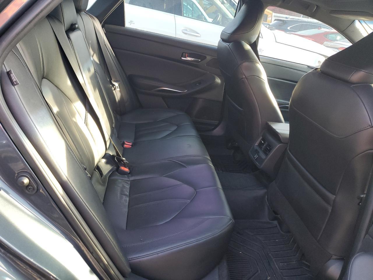 2021 TOYOTA Avalon