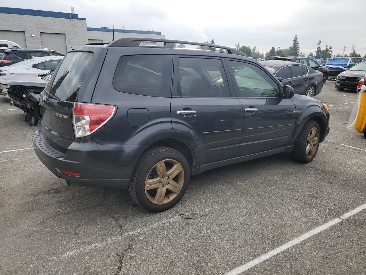 2009 SUBARU FORESTER