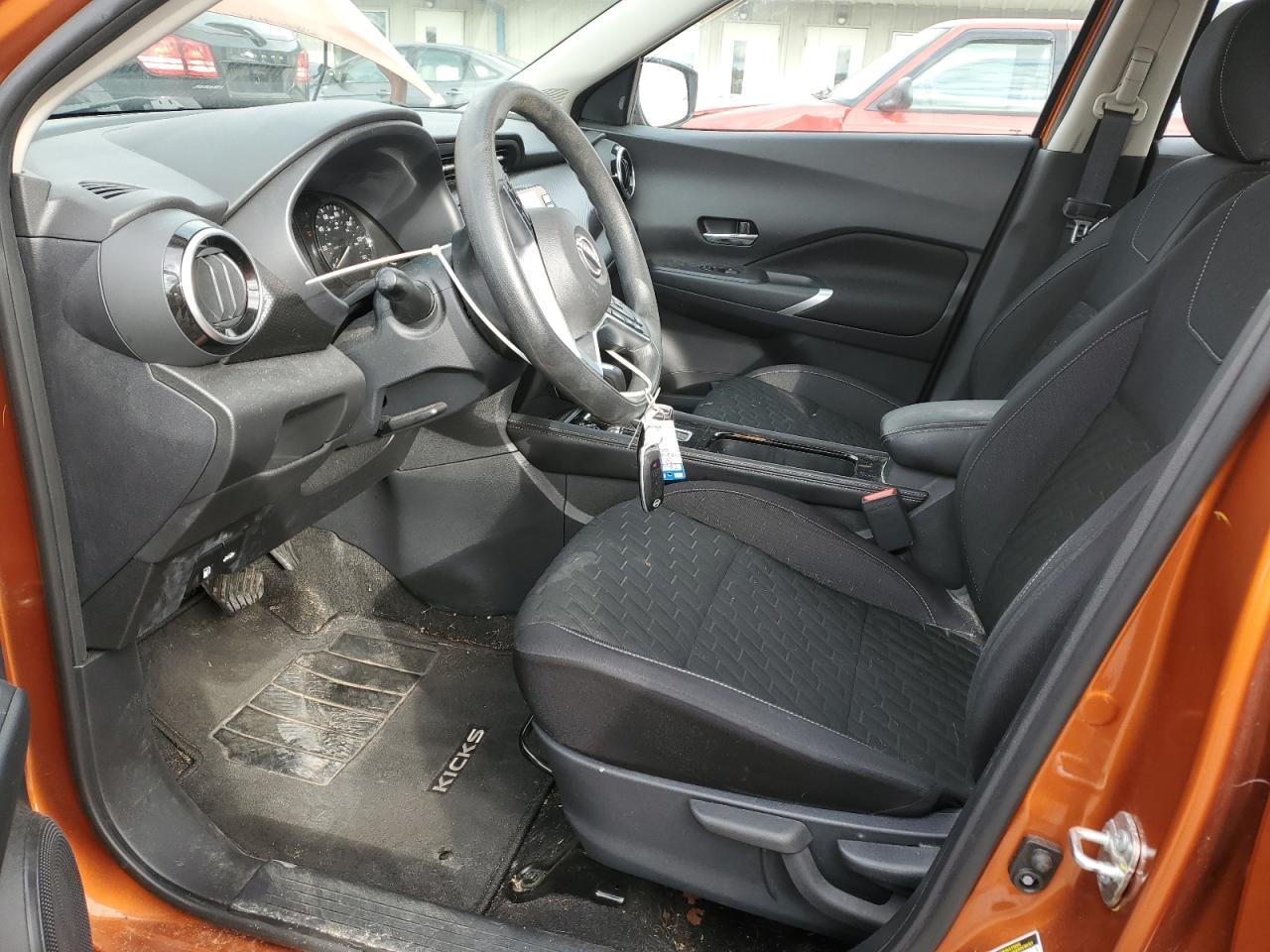 2023 NISSAN KICKS