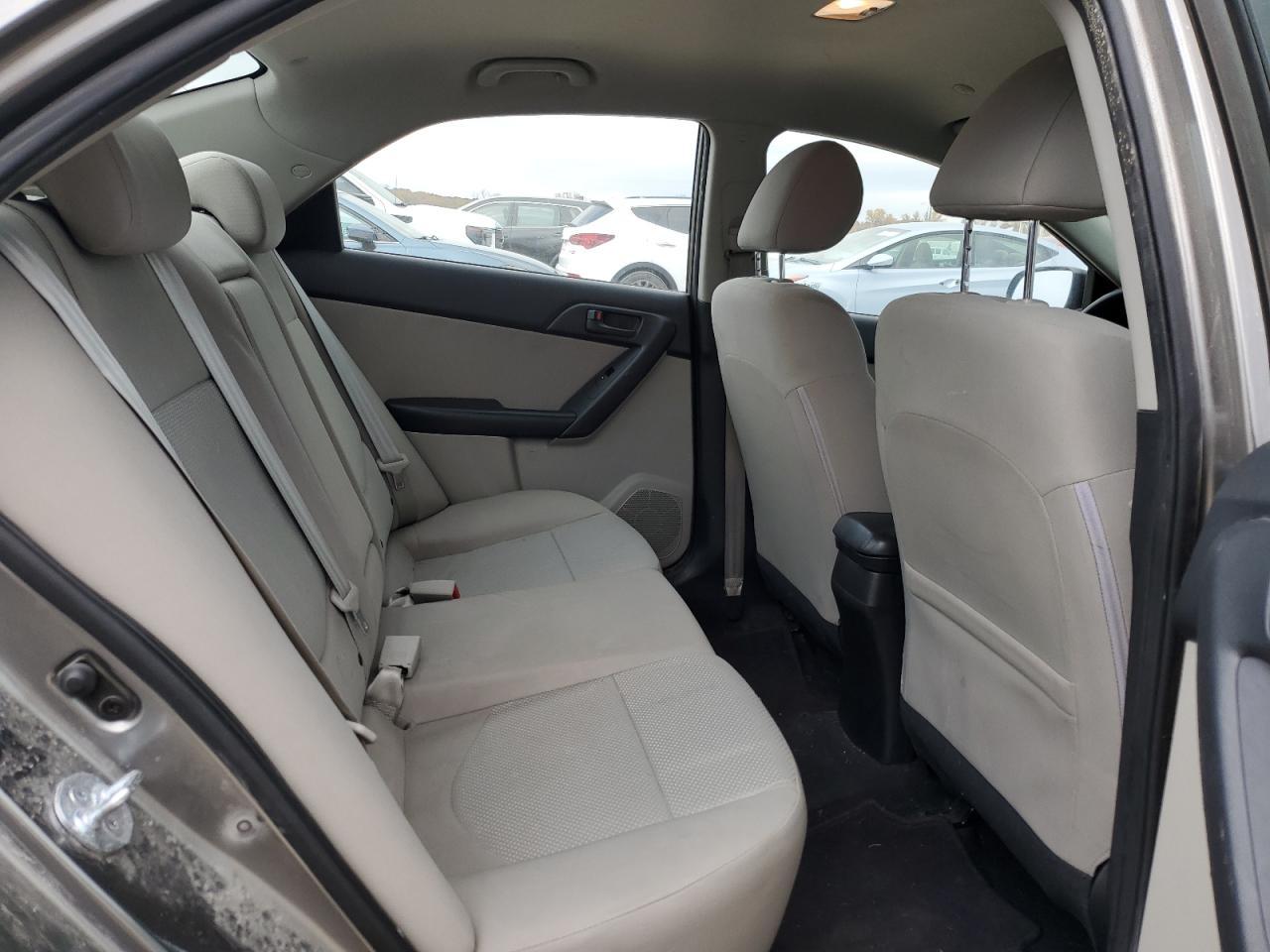 2010 KIA FORTE