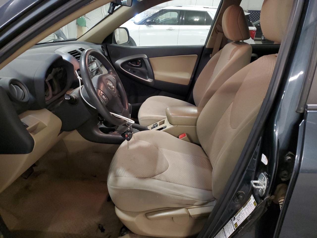 2011 TOYOTA RAV4