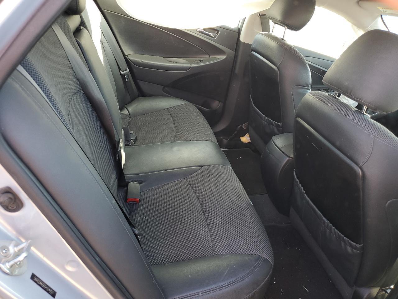 2012 HYUNDAI SONATA