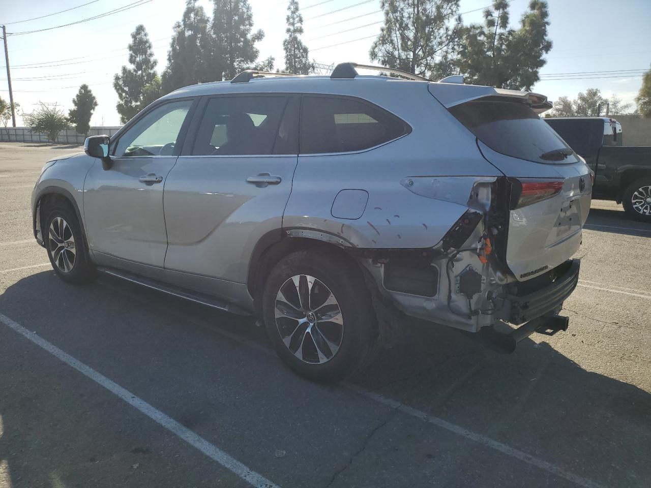 2021 TOYOTA HIGHLANDER