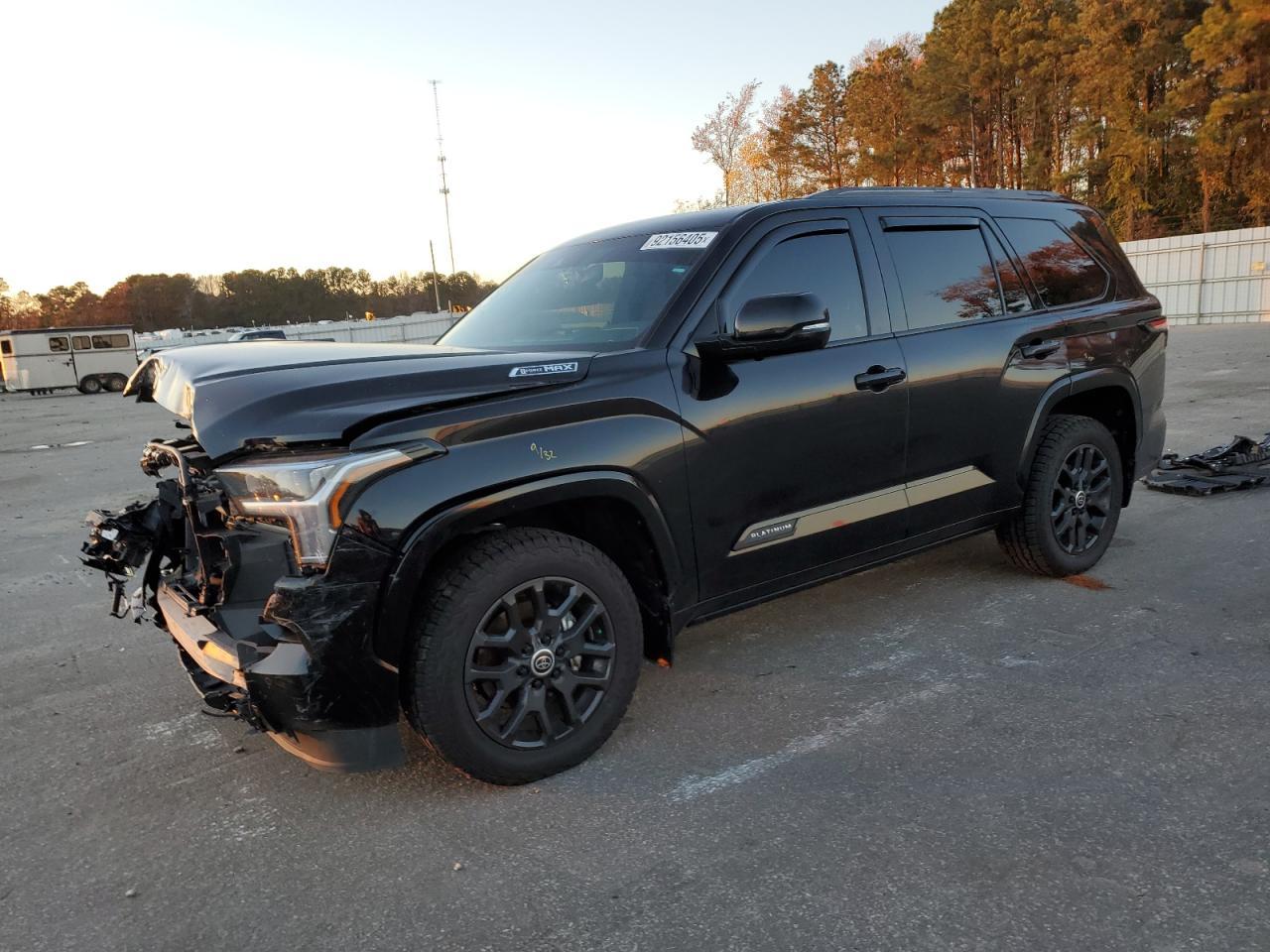 2024 TOYOTA Sequoia