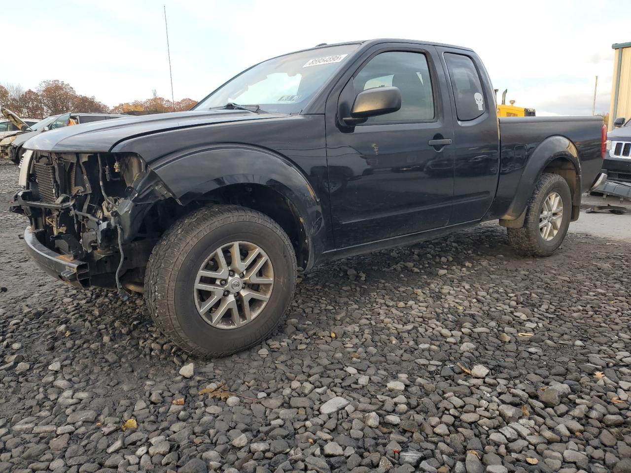2015 NISSAN Frontier