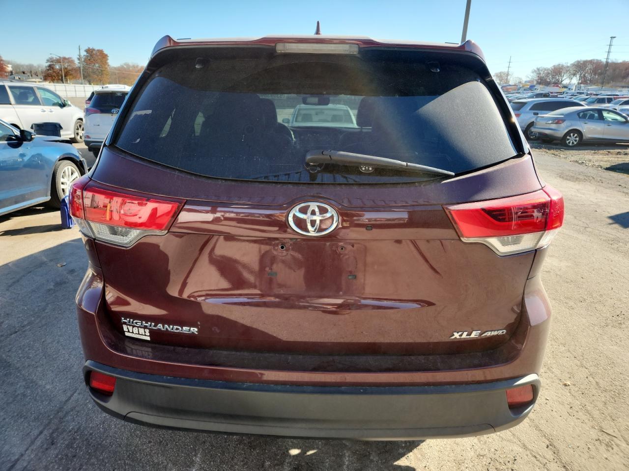 2017 TOYOTA HIGHLANDER