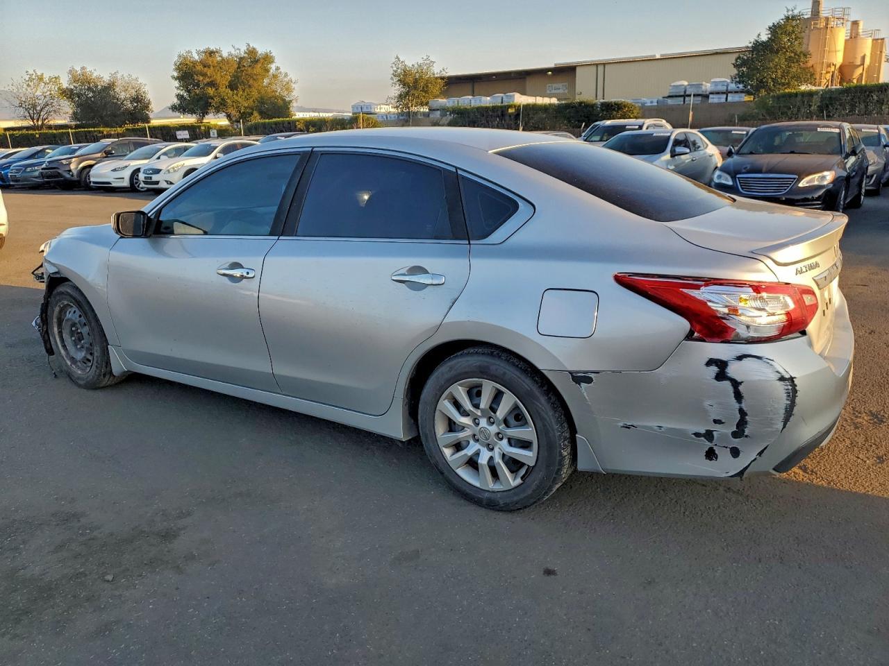 2016 NISSAN ALTIMA