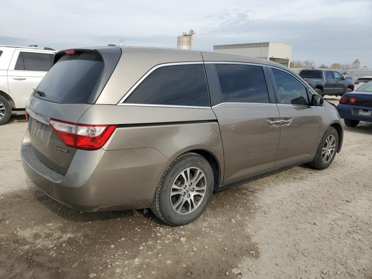 2011 HONDA ODYSSEY