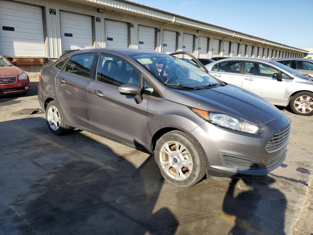 2014 FORD Fiesta