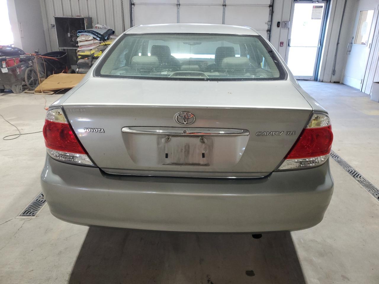 2005 TOYOTA CAMRY