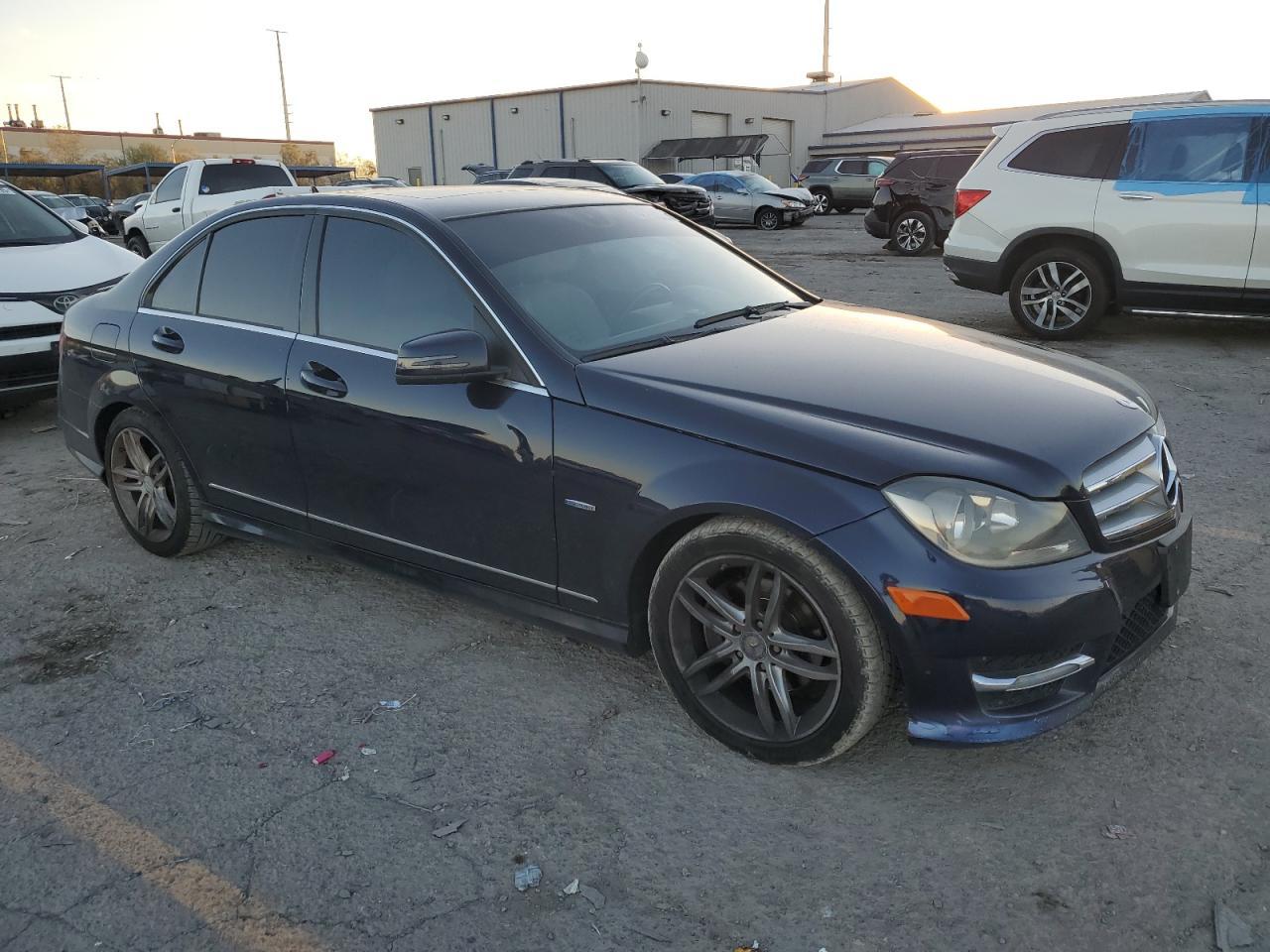 2012 MERCEDES-BENZ C-CLASS