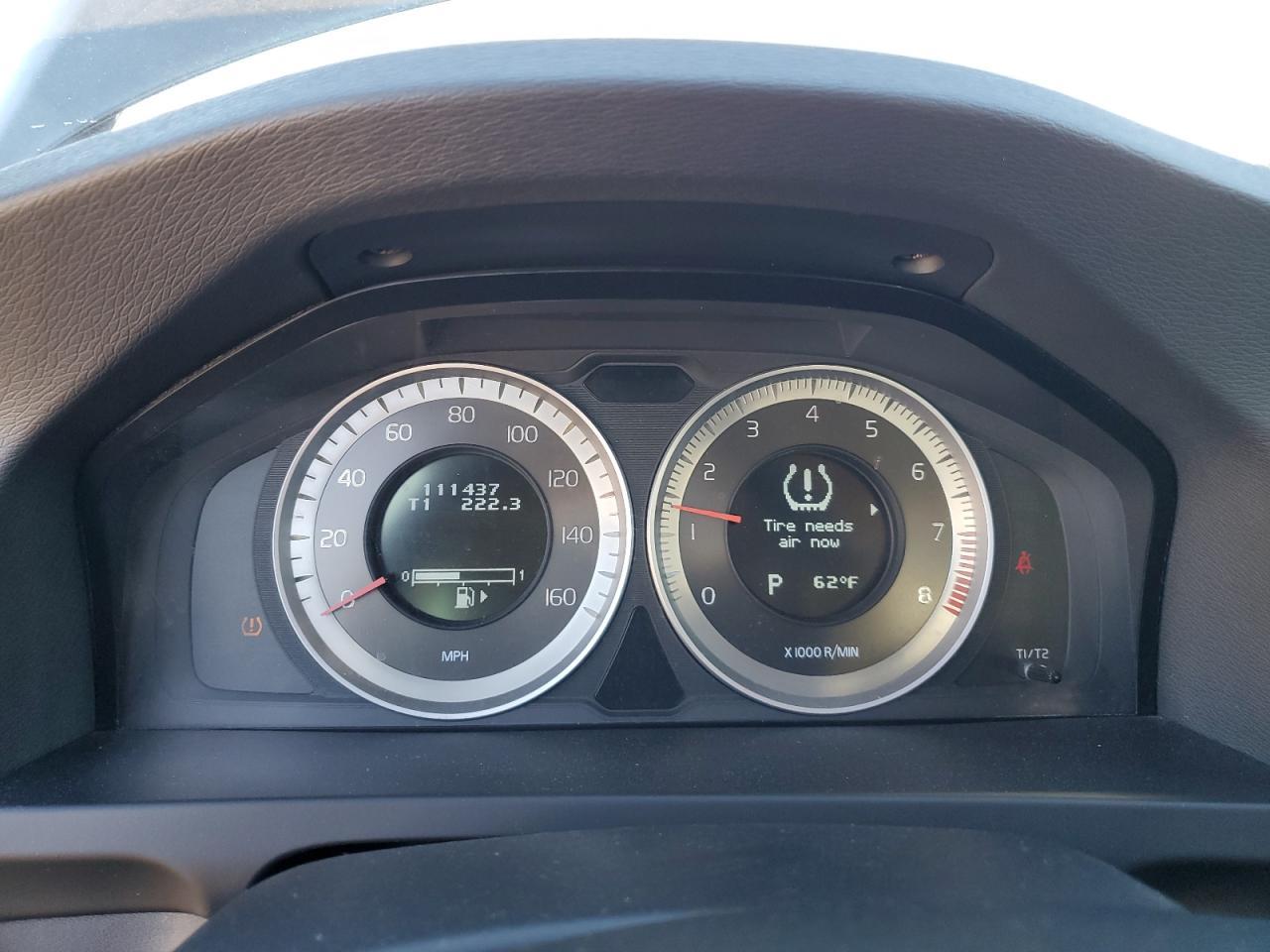2013 VOLVO S60