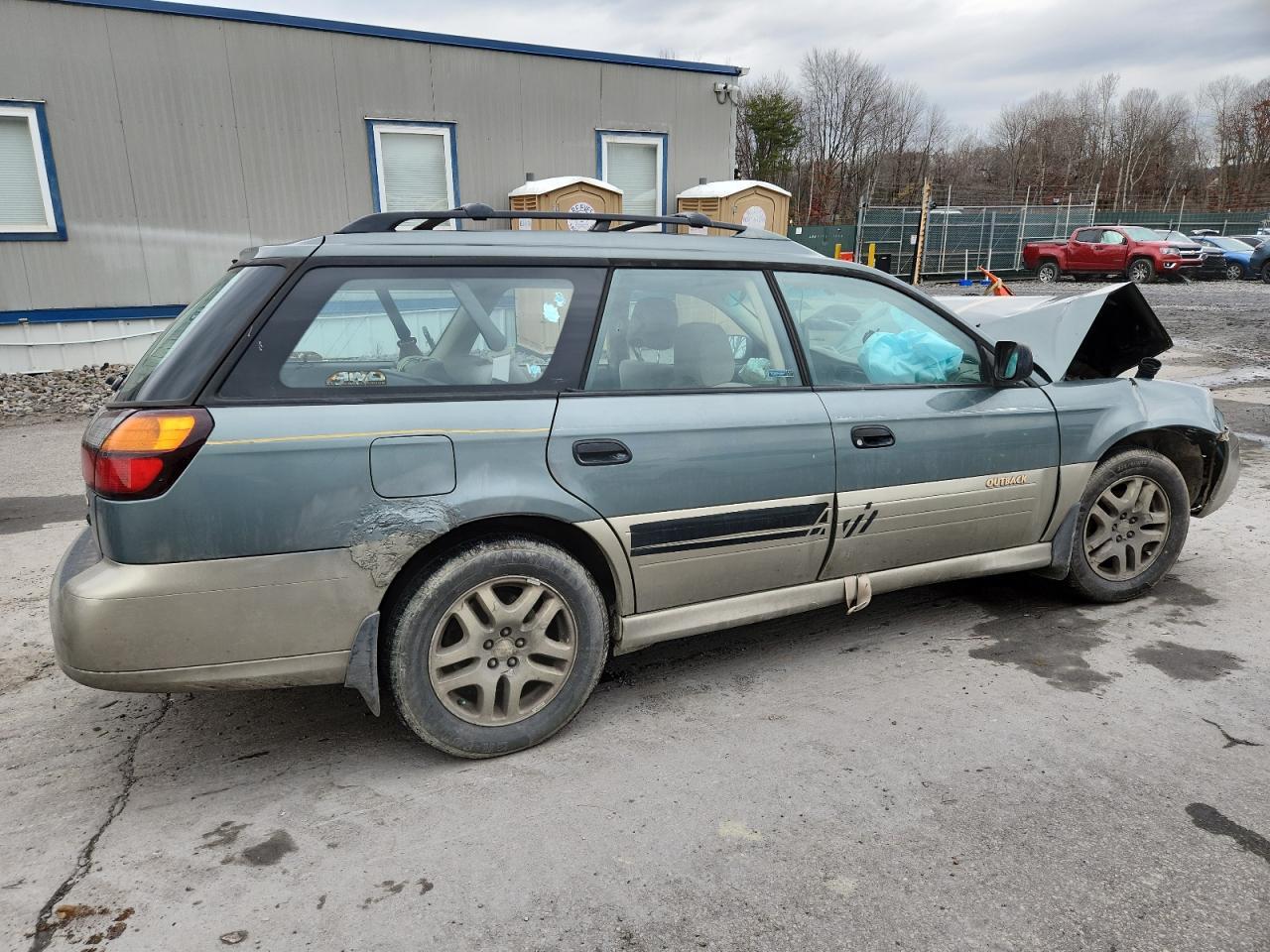 2002 SUBARU Legacy
