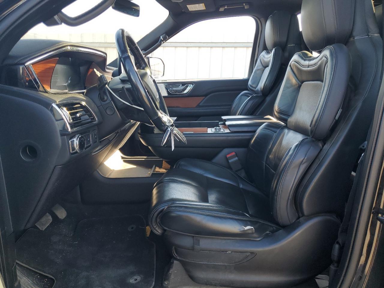 2019 LINCOLN Navigator