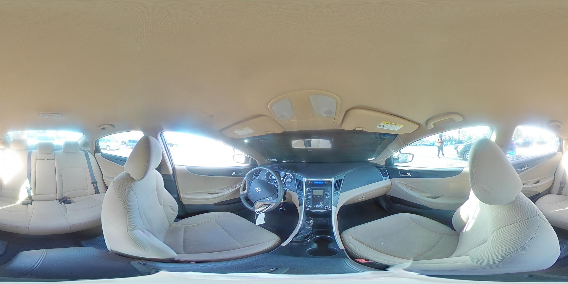 2011 HYUNDAI SONATA