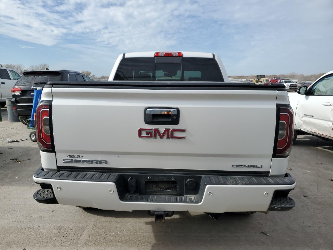 2017 GMC Sierra