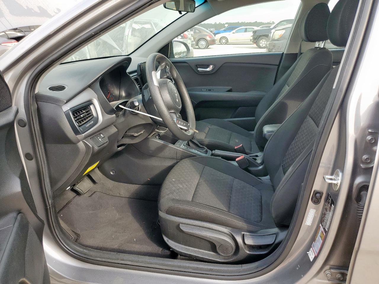 2023 KIA RIO