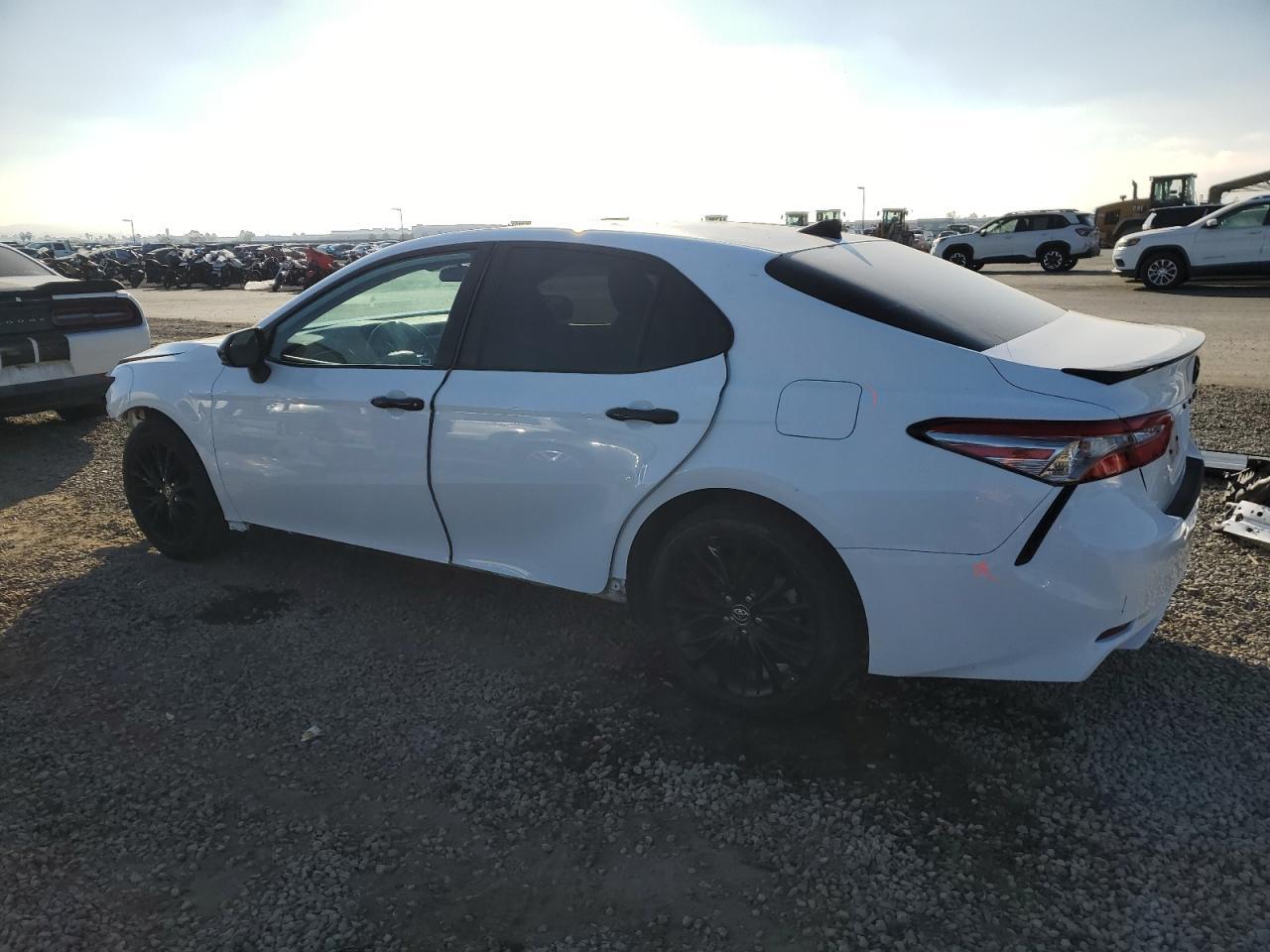2019 TOYOTA CAMRY