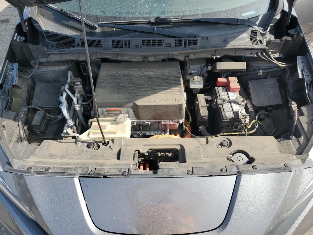 2020 NISSAN LEAF