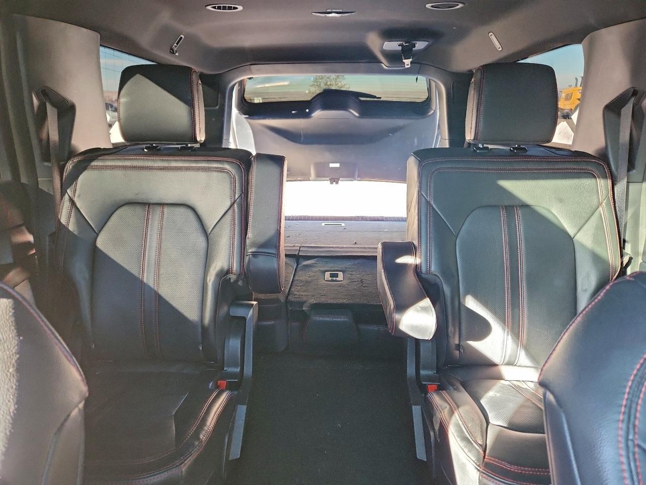2022 FORD Expedition