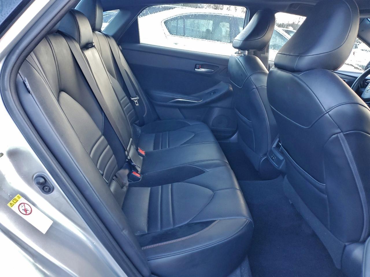 2019 TOYOTA Avalon