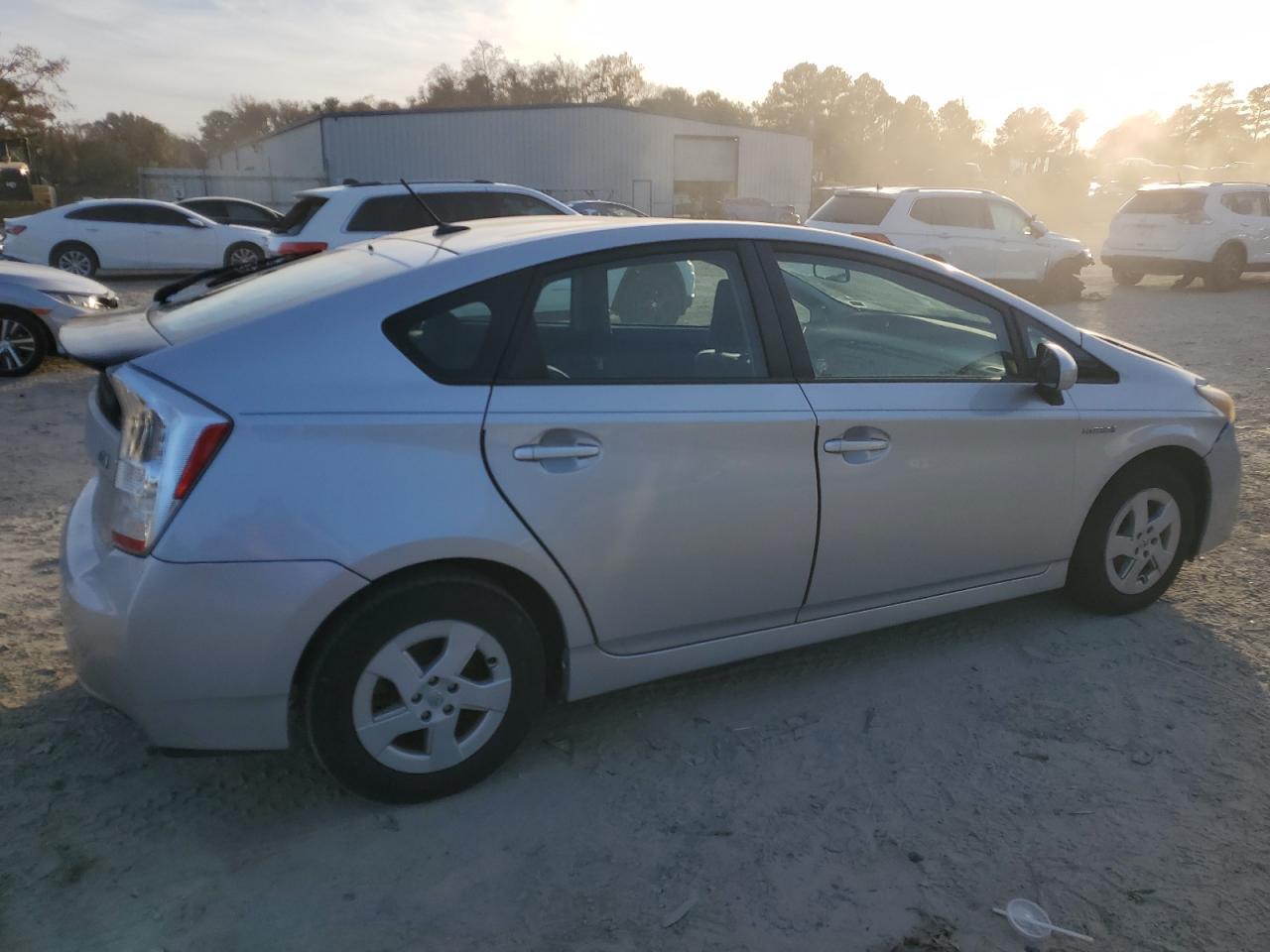 2010 TOYOTA PRIUS