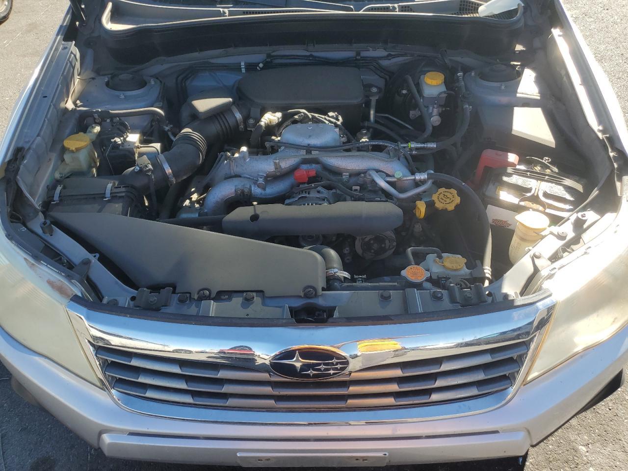 2010 SUBARU FORESTER