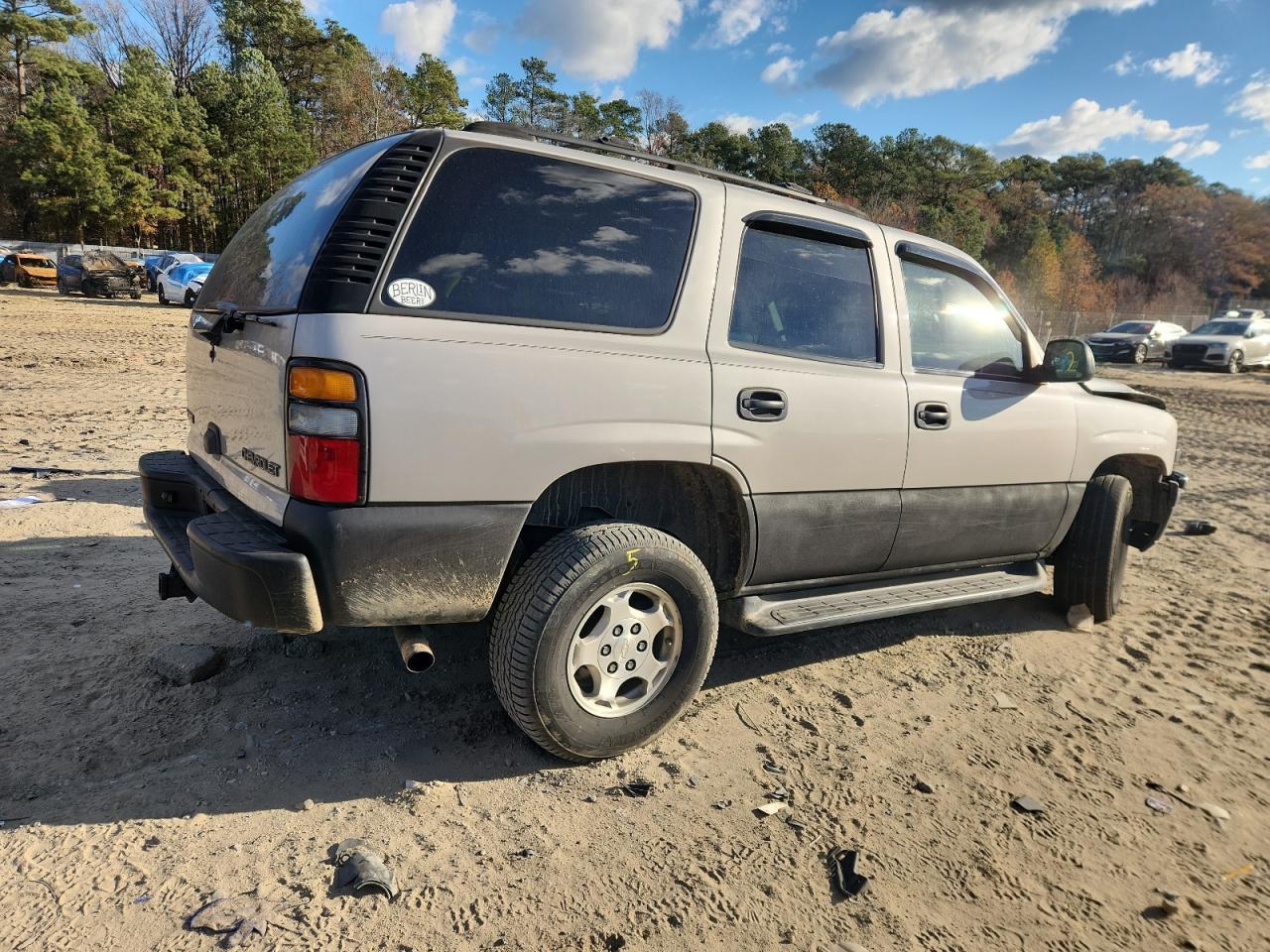 2004 CHEVROLET Tahoe