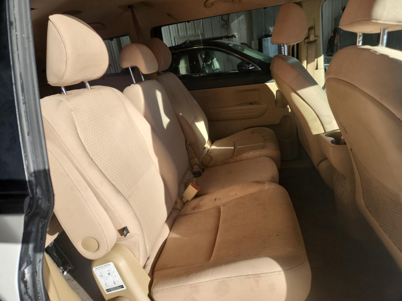 2016 KIA SEDONA