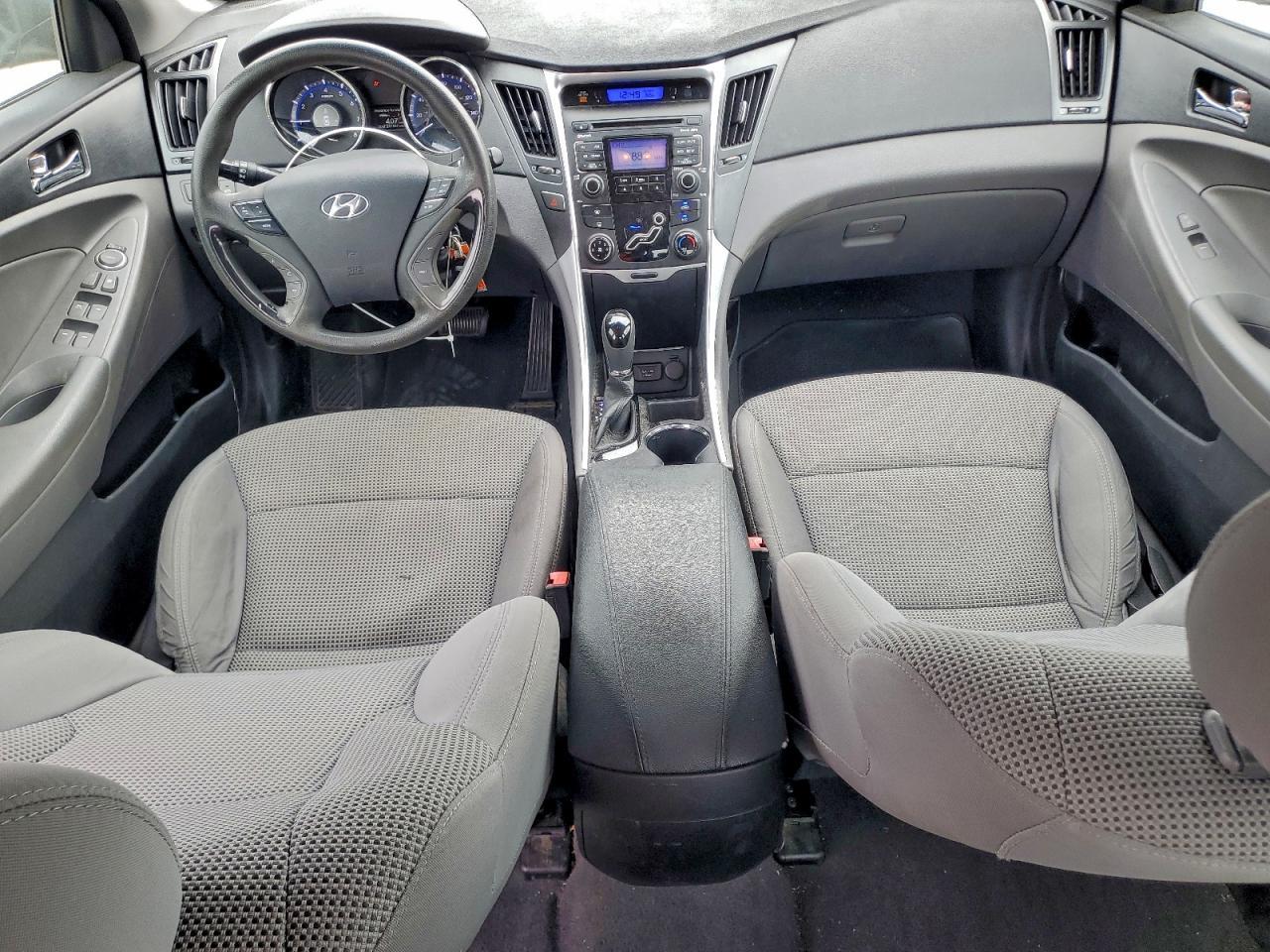 2011 HYUNDAI SONATA