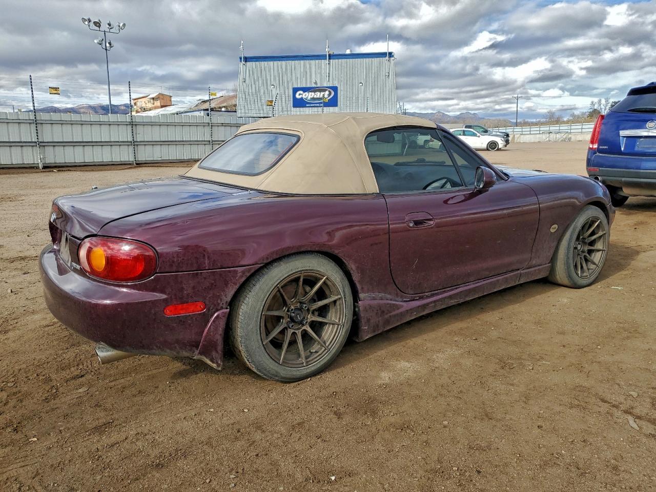 2000 MAZDA MX-5 Miata