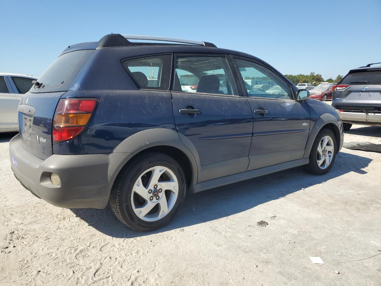 2005 PONTIAC VIBE