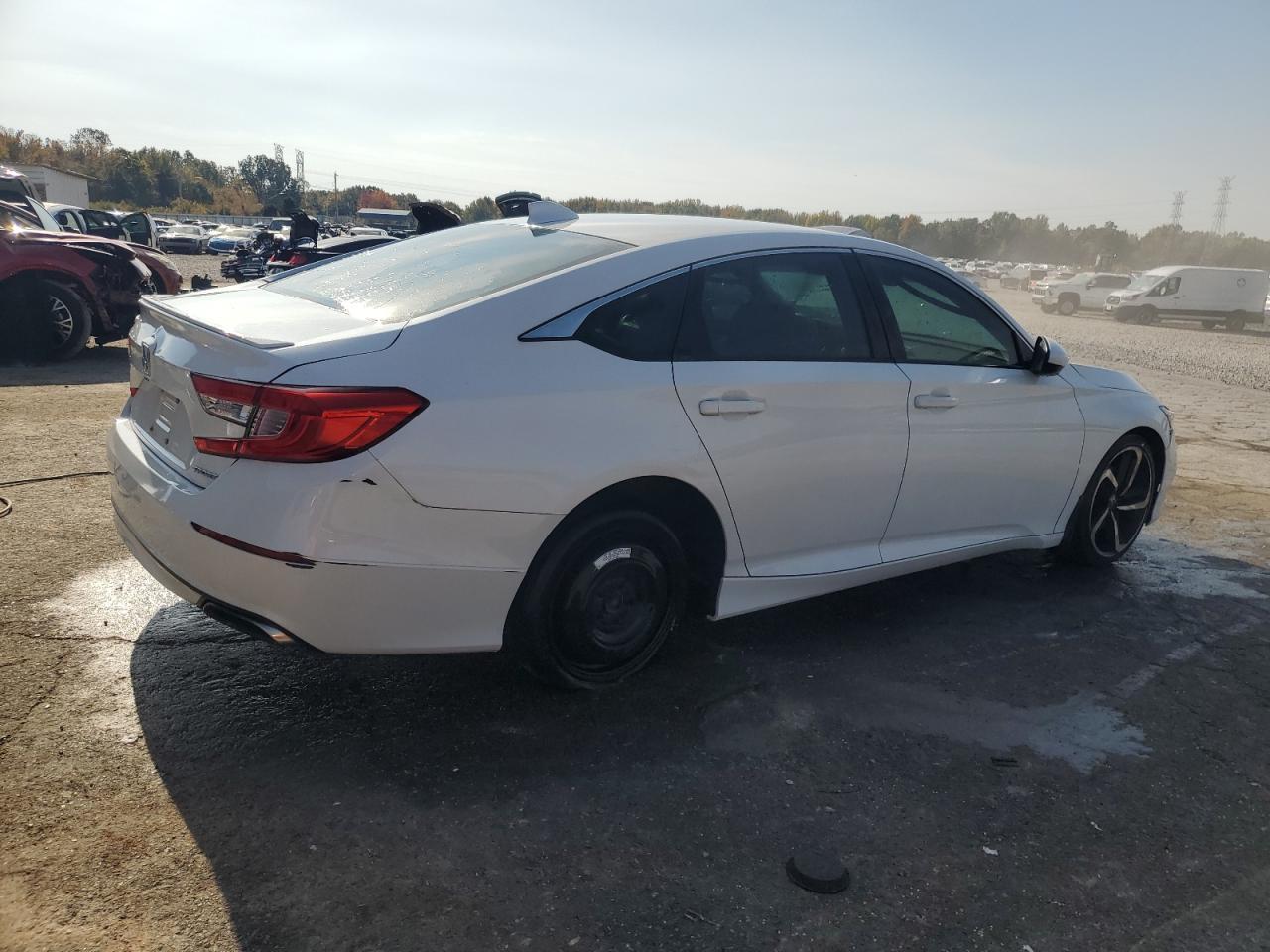 2018 HONDA ACCORD