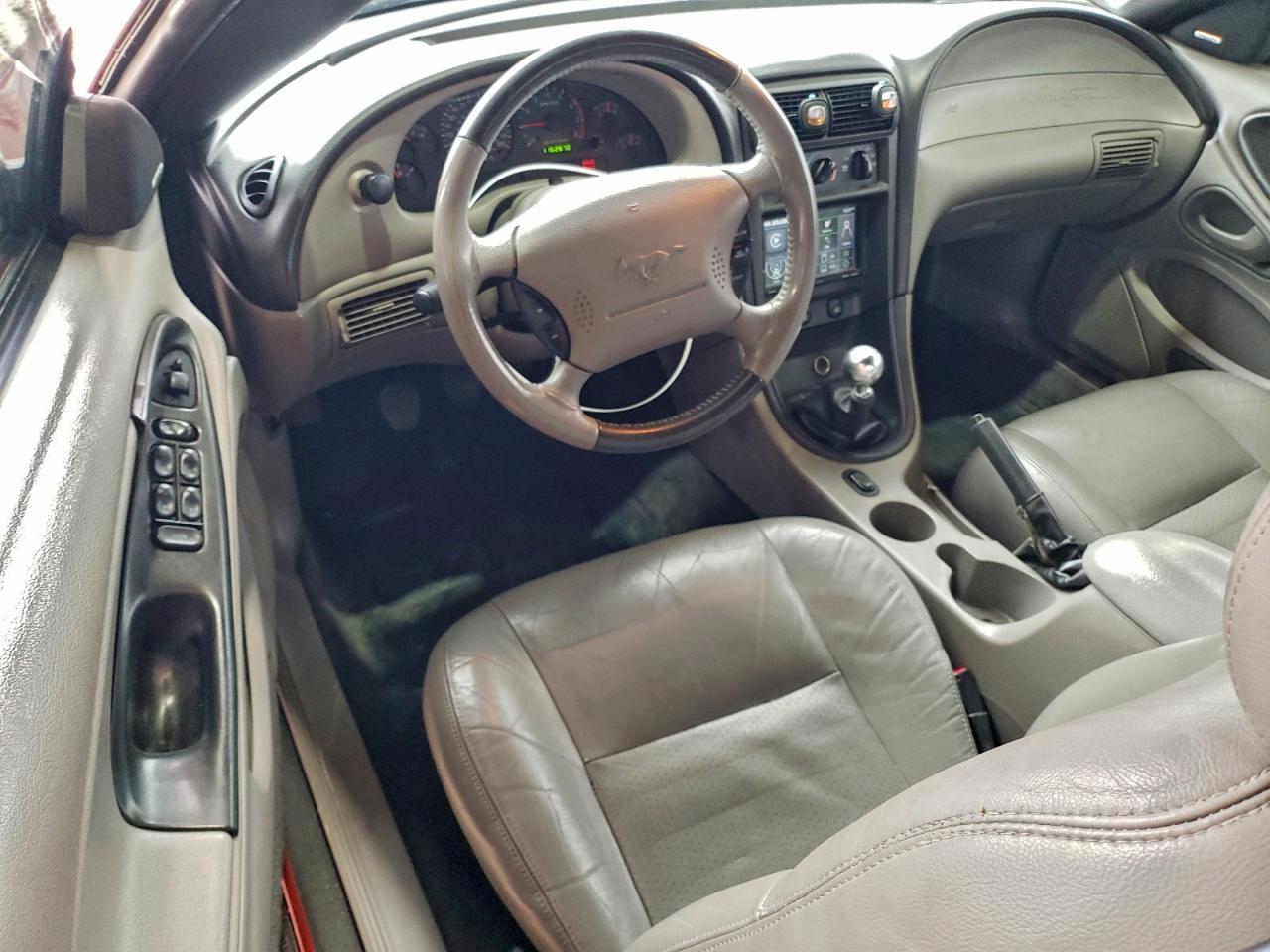 2004 FORD MUSTANG