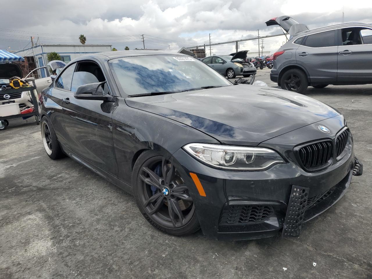 2016 BMW M235i