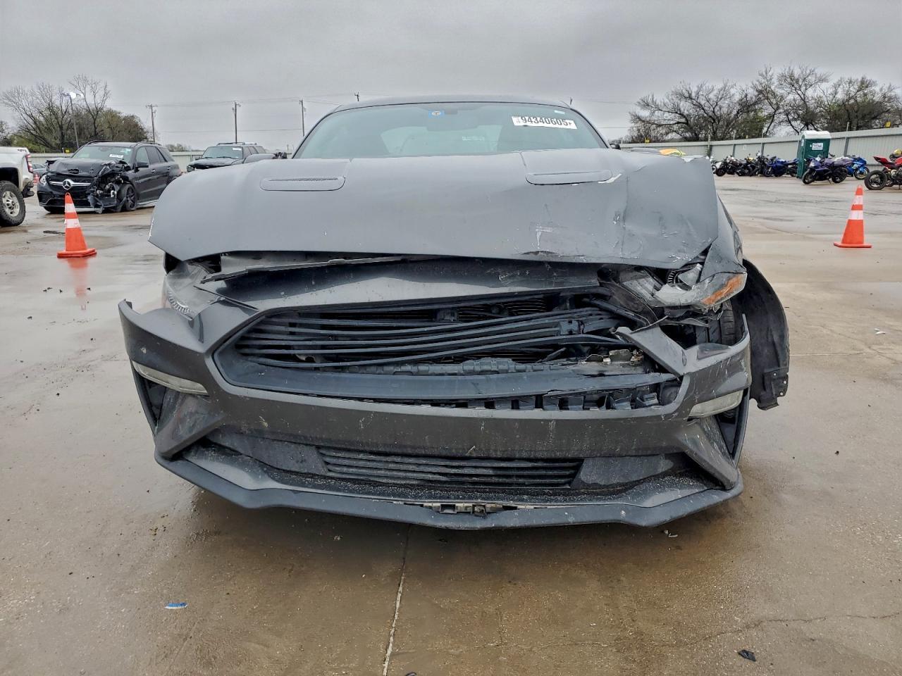 2020 FORD MUSTANG