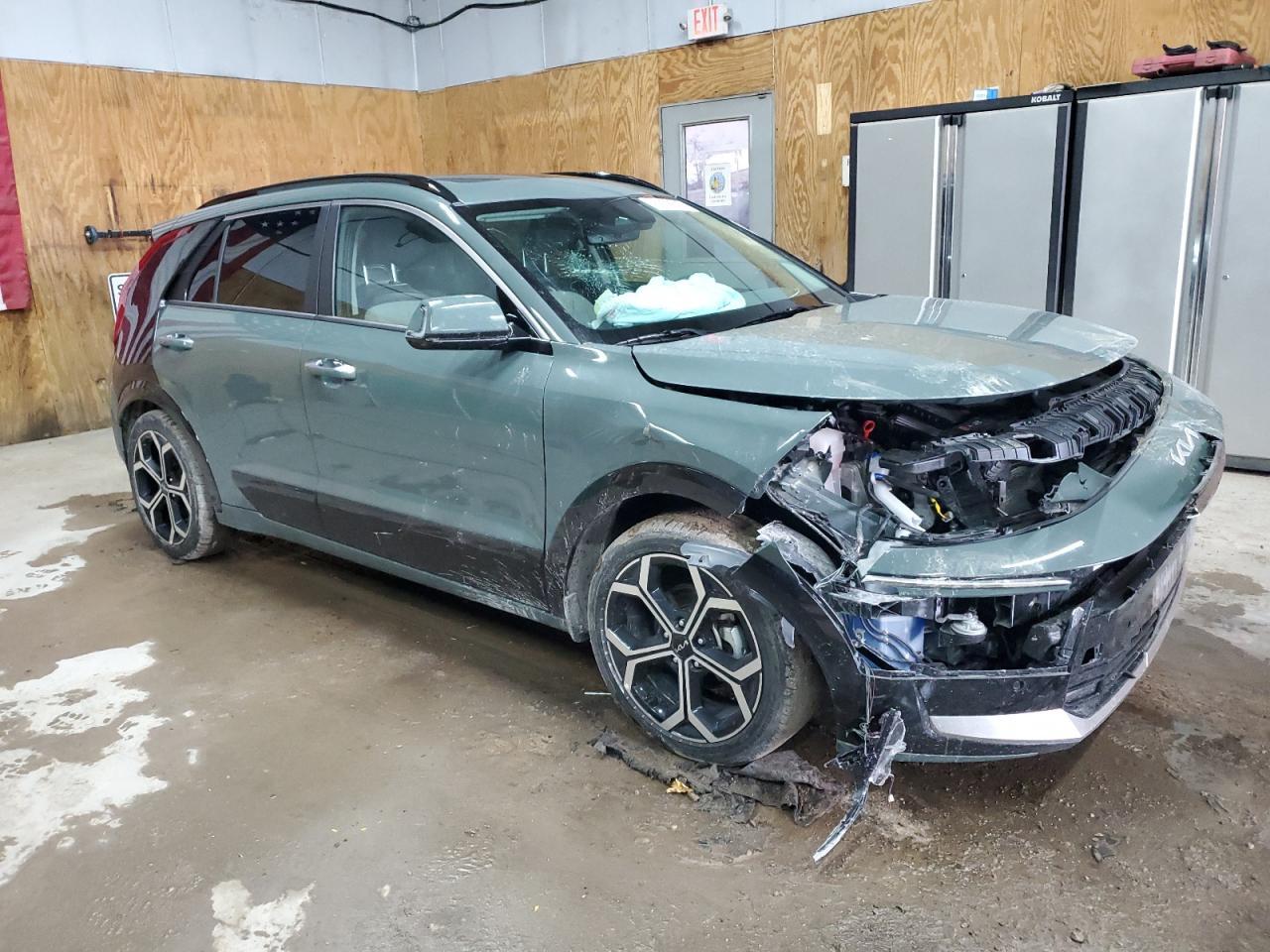 2024 KIA Niro