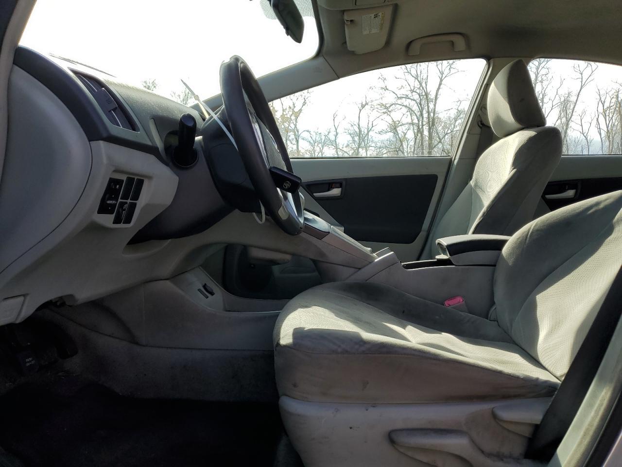 2010 TOYOTA PRIUS