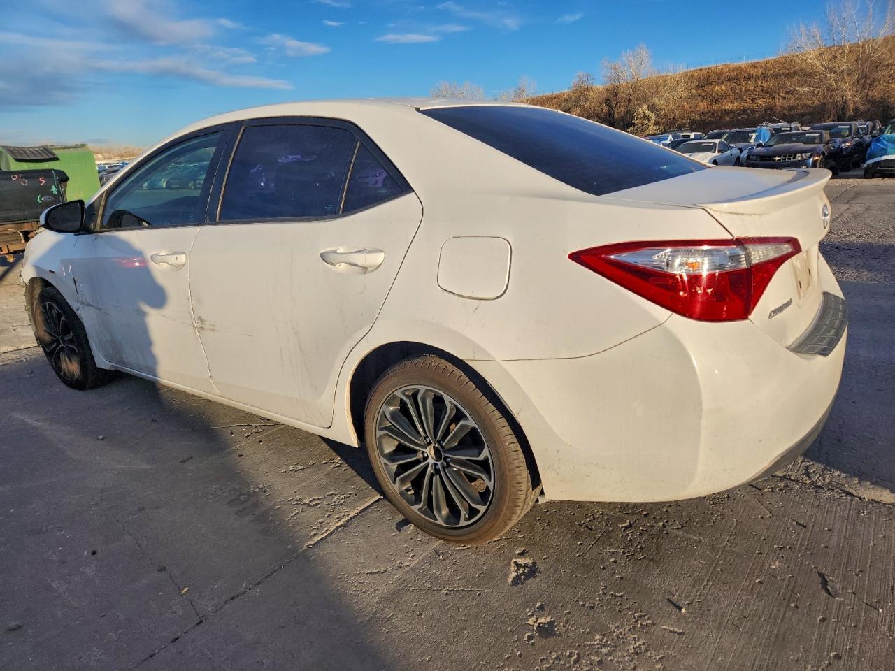 2014 TOYOTA COROLLA