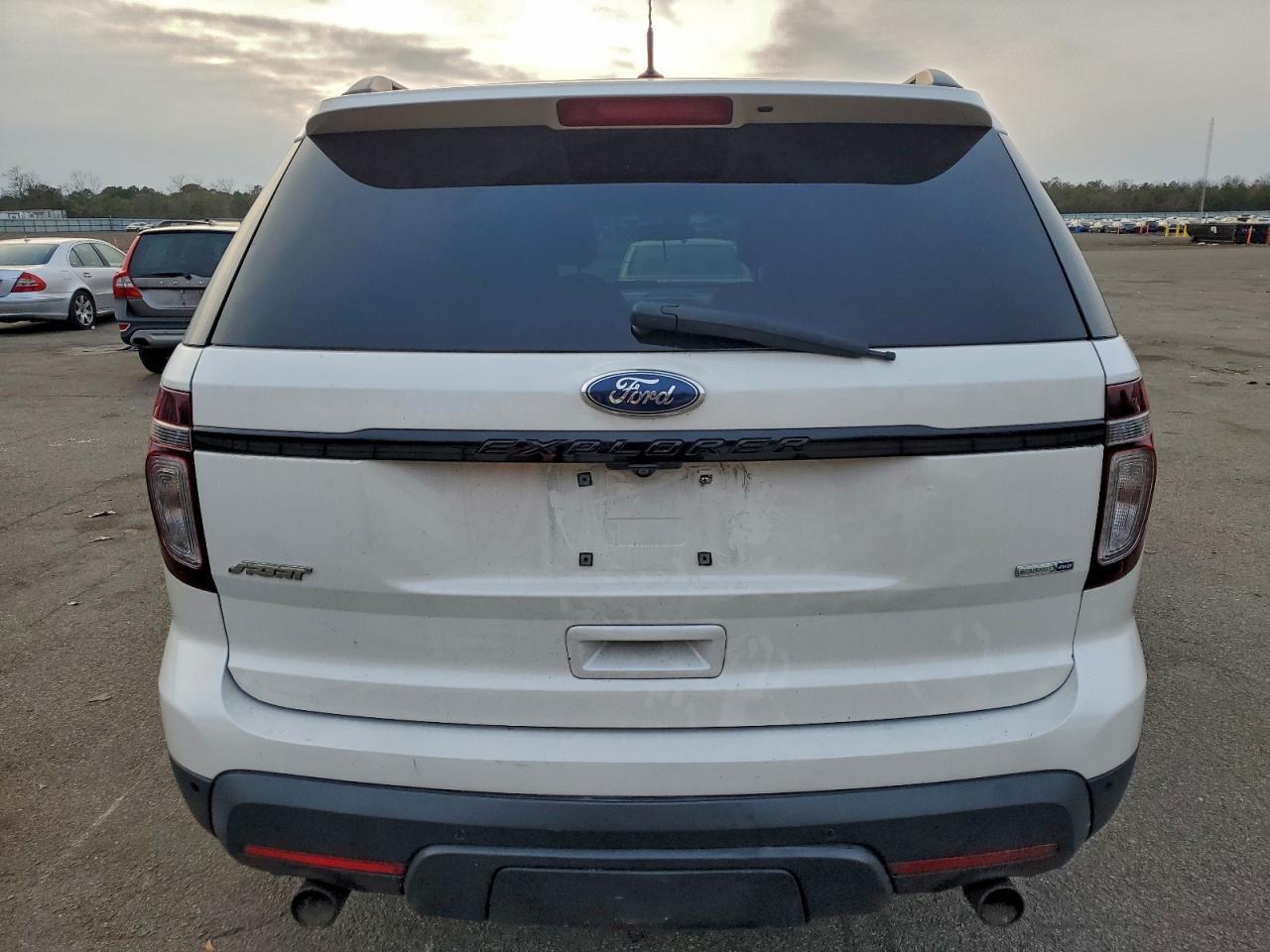 2015 FORD Explorer Sport Trac
