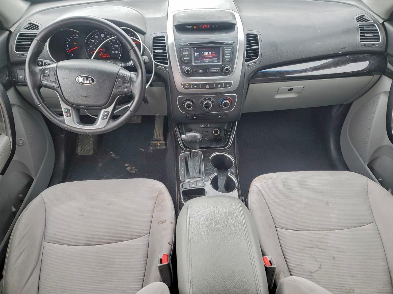 2014 KIA SORENTO