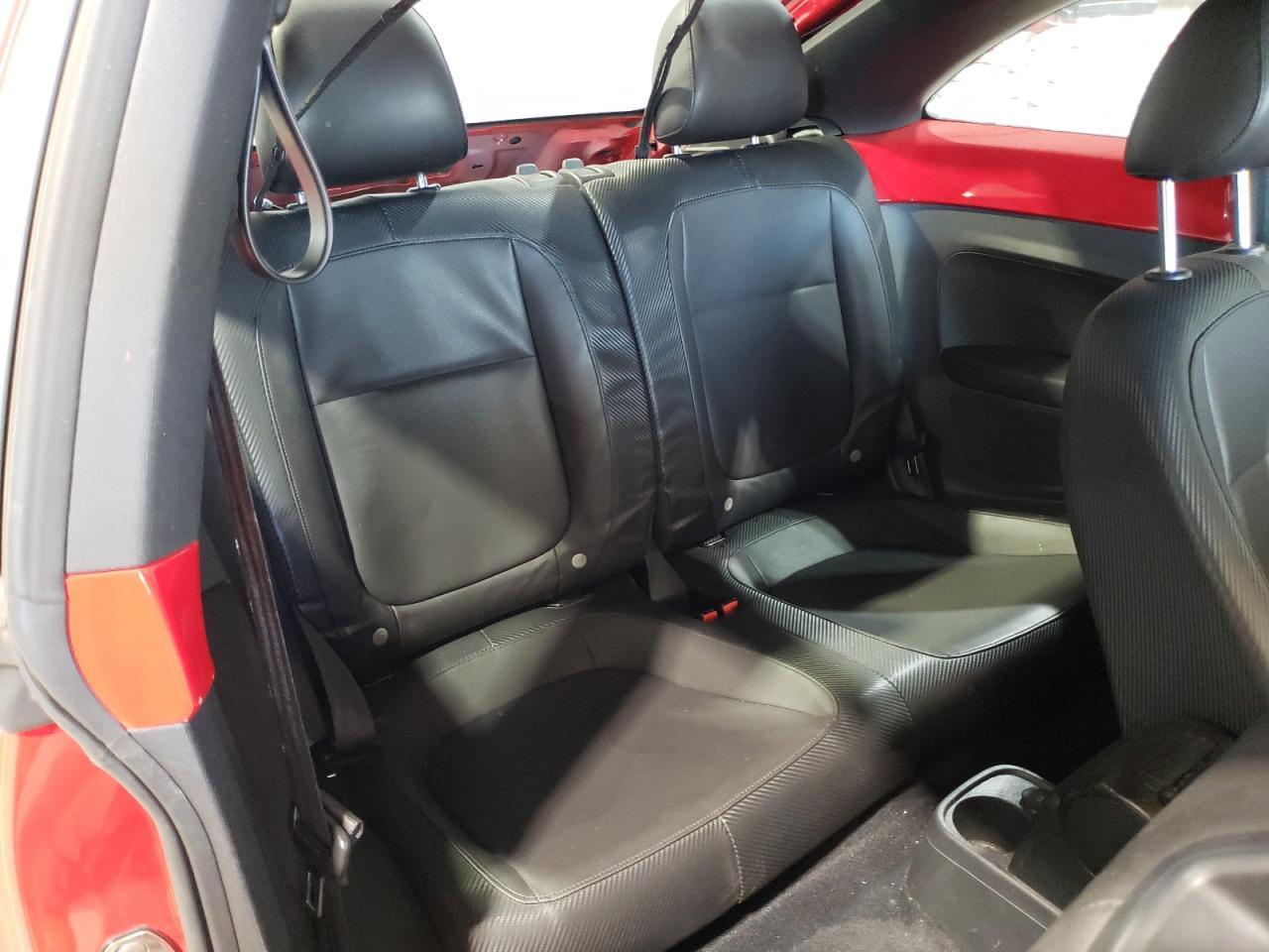 2013 VOLKSWAGEN Beetle