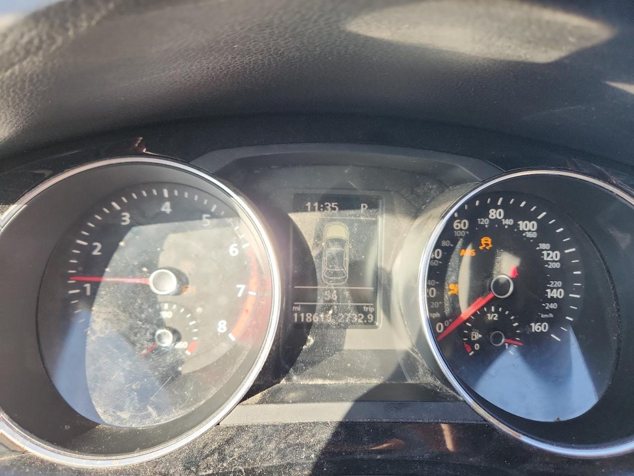 2016 VOLKSWAGEN JETTA