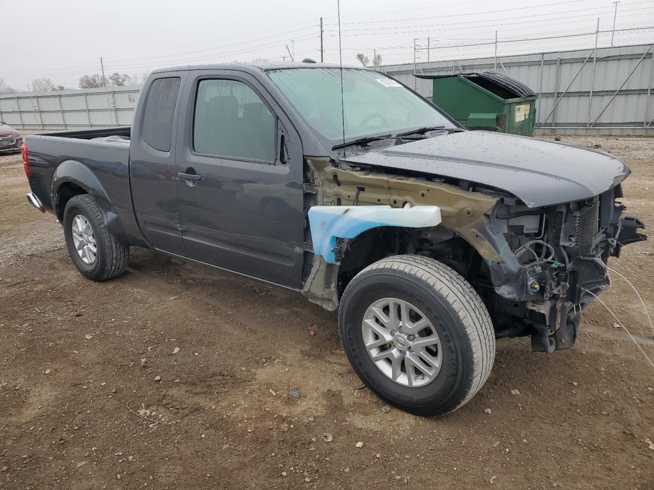 2015 NISSAN Frontier