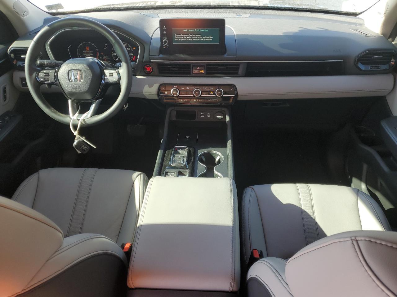 2024 HONDA PILOT