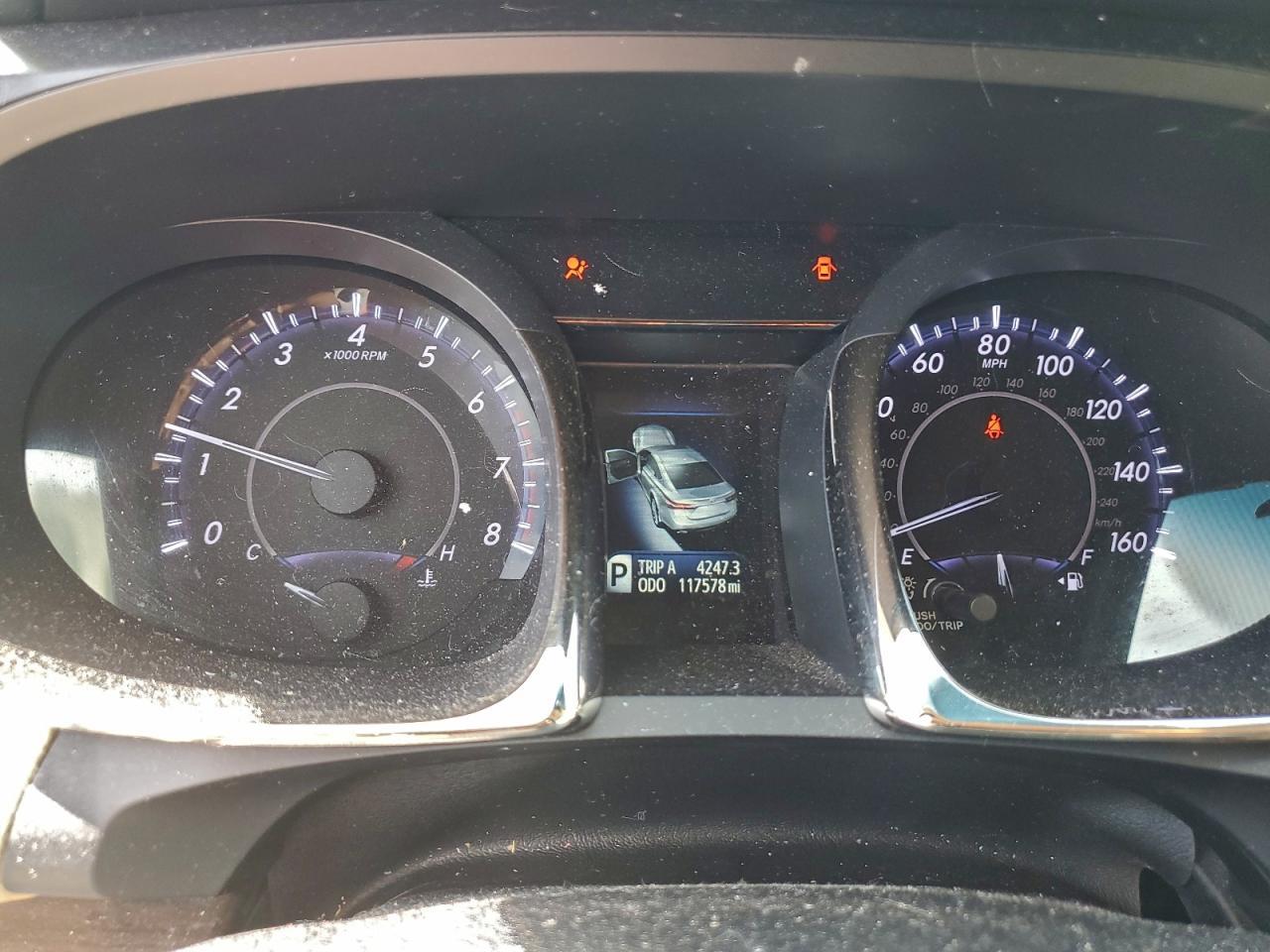2013 TOYOTA Avalon